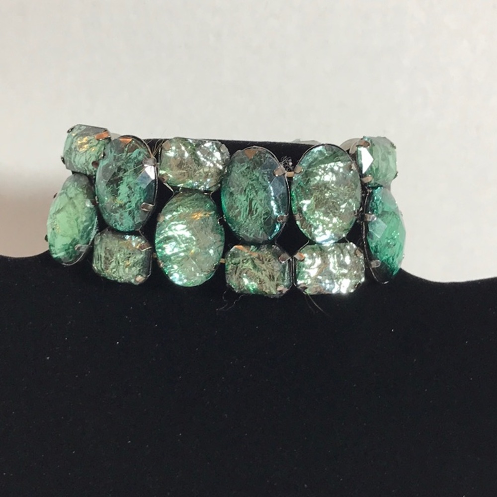 💚 3 for $20 💚 STRETCH BRACELET #124